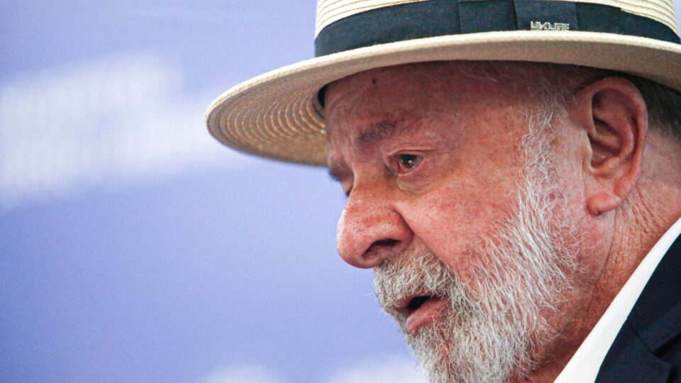 Lula: é hora de gritar “Impeachment já!” ou de deixar sangrar?