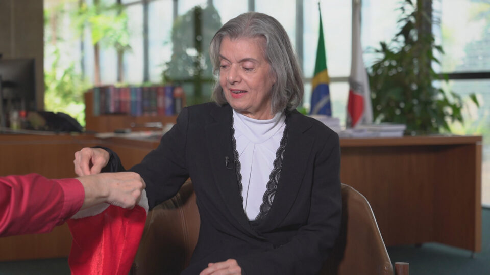 Cármen Lúcia no “Amigo Secreto” do Fantástico fere Código de Ética da Magistratura?