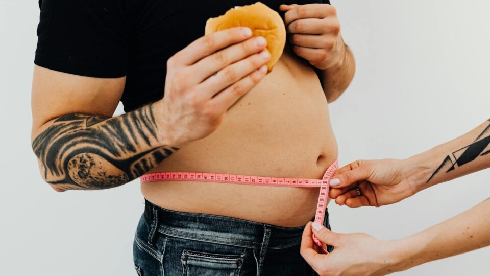 “Barriga de chope”: gordura visceral está ligada ao risco de doença de Alzheimer