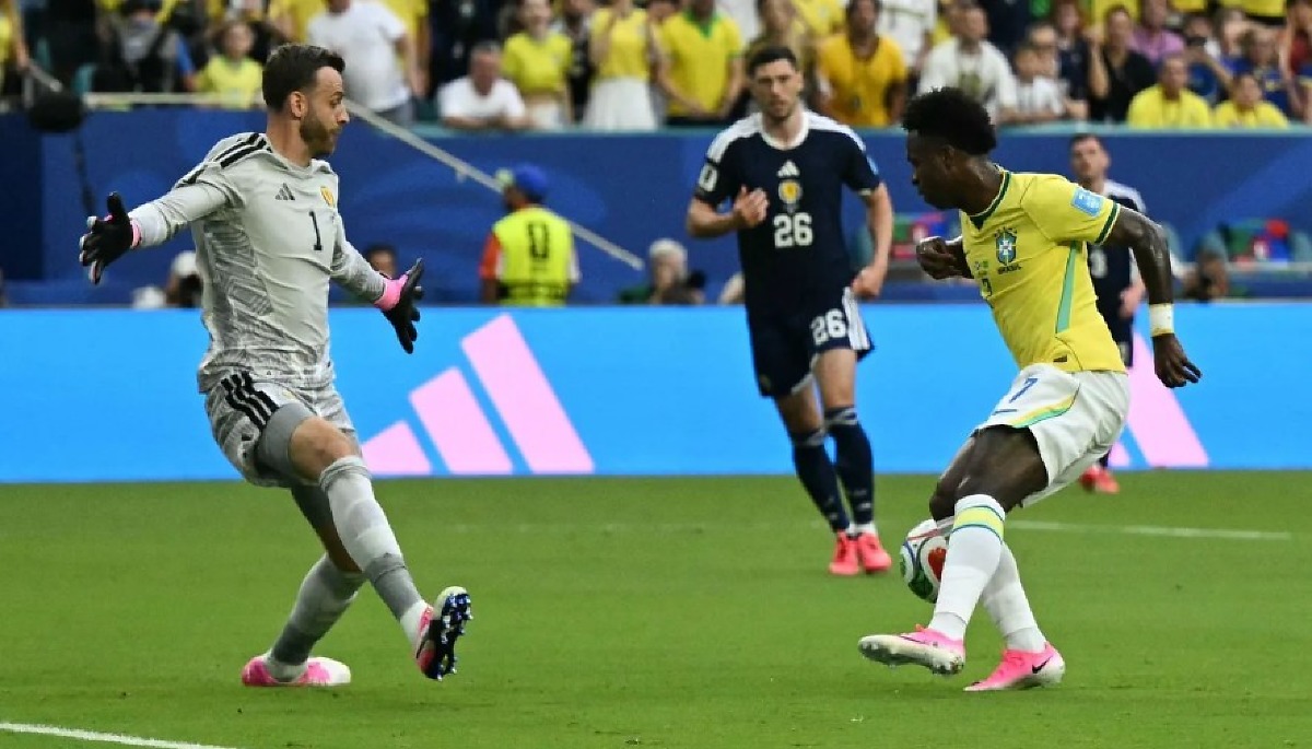 Brasil atropela a Escócia com 3 a 0 e dá show na Copa do Mundo com Vini Jr.