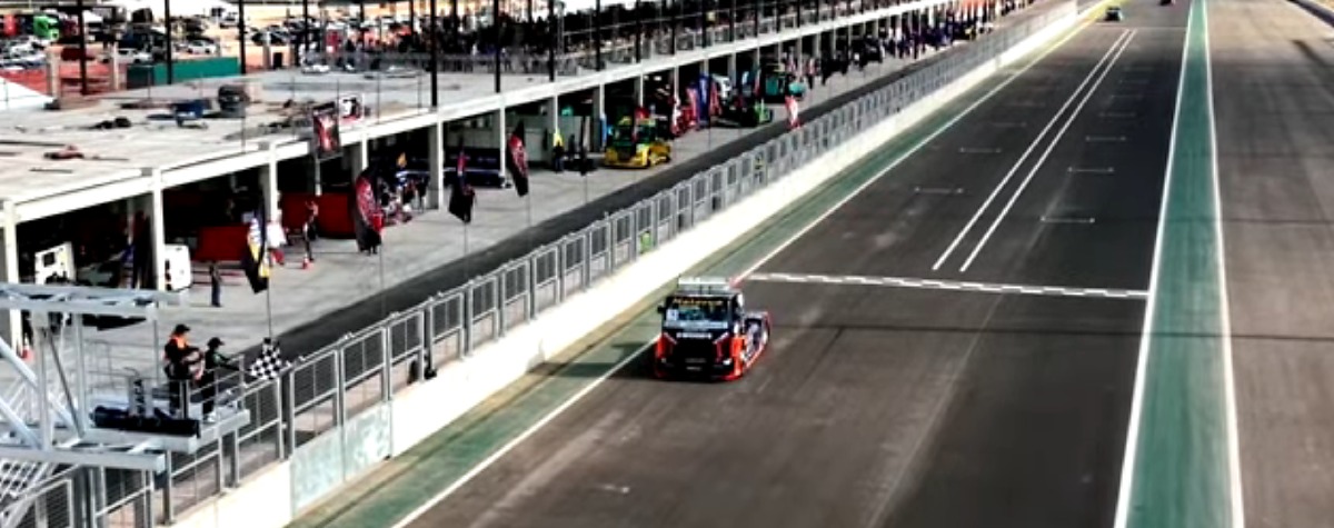 Gustavo Magnabosco vence categoria Eletrônico da Fórmula Truck em Cuiabá