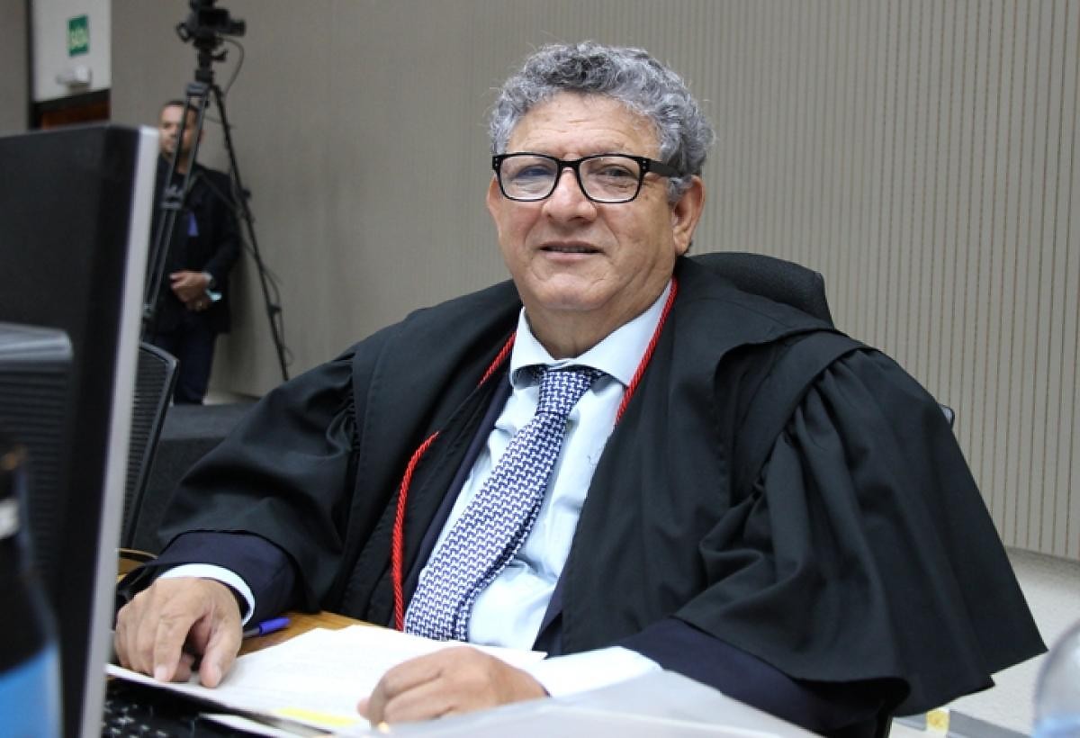 CNJ investiga desembargador Dirceu dos Santos por liberar R$ 784 mil em 24h após irmãos de magistrado ganharem fazenda em MT