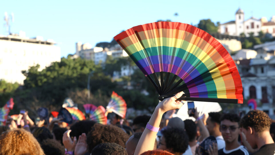 Grupo evangélico ligado ao movimento LGBT quer influenciar eleições